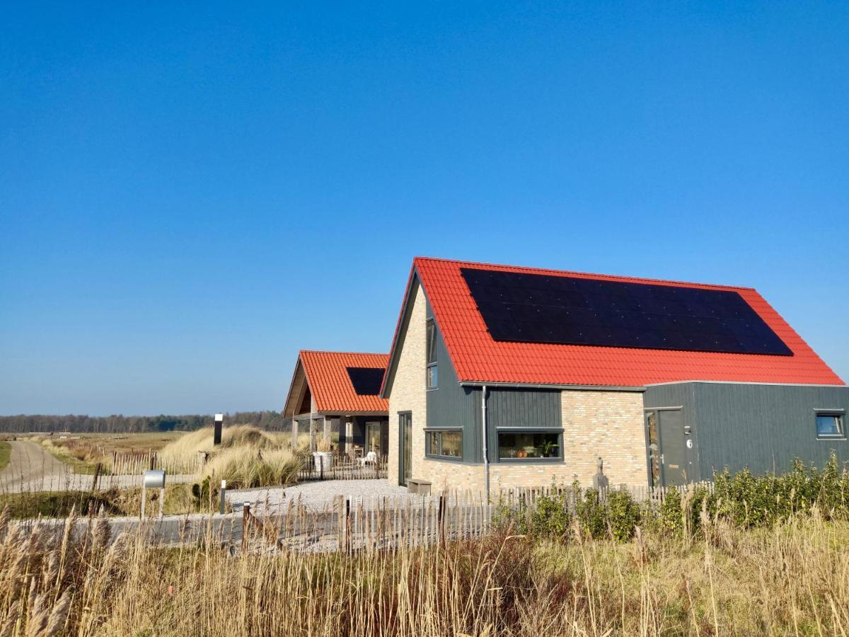 Bed & Breakfast Slaperduin Buren  Buitenkant foto